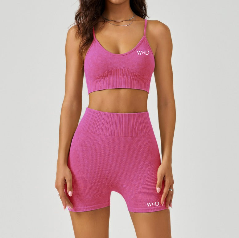 WᴺD Seamless High-Waste shorts and bra